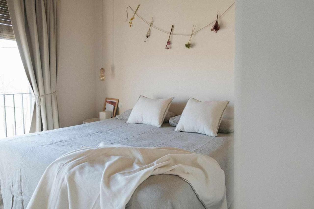 Casa Diana - B - By Lohodihomes Sant Jordi Desvalls Exterior photo